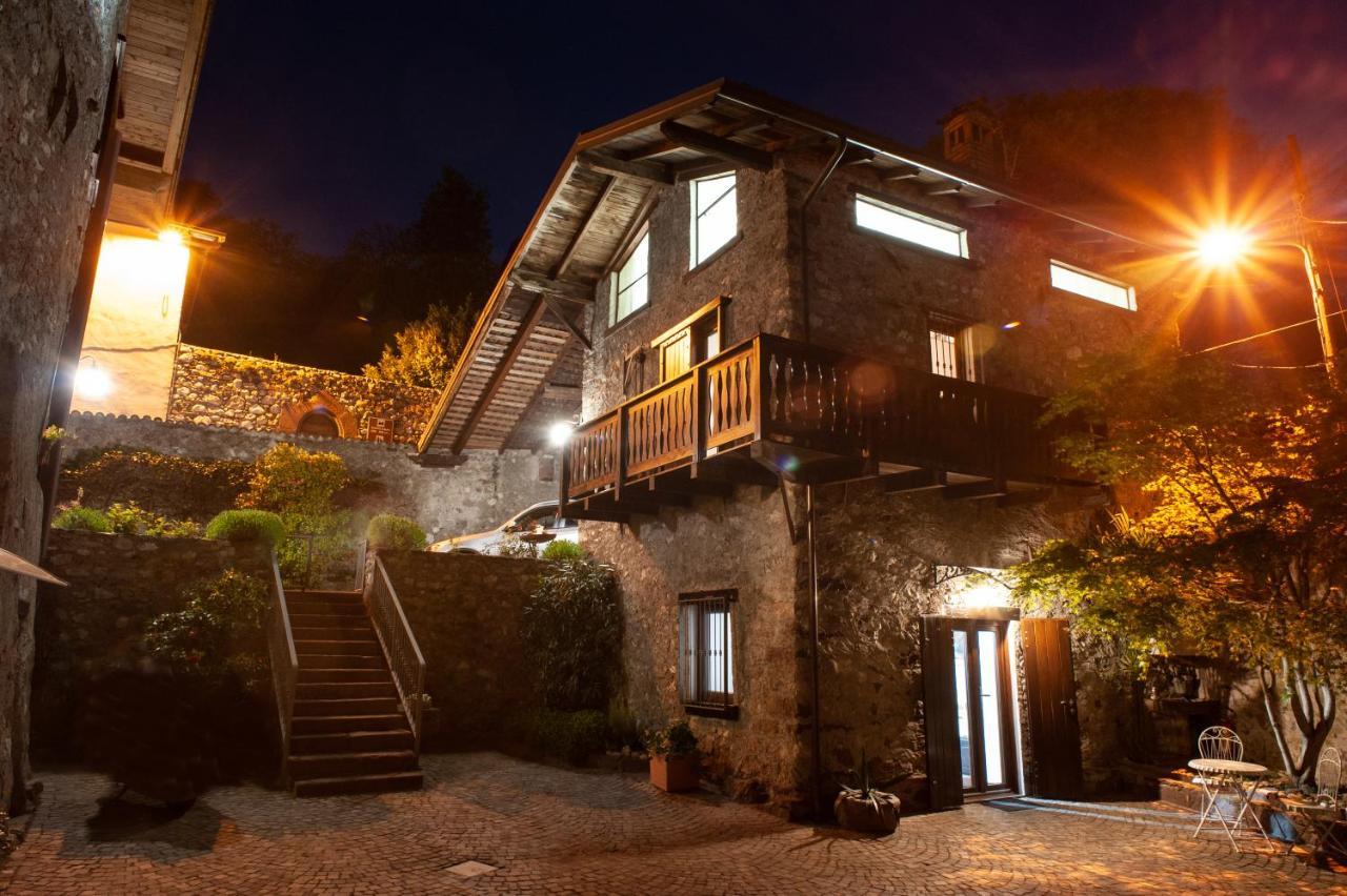Casa Vacanza Scacco D' Argento Boario Terme Екстериор снимка